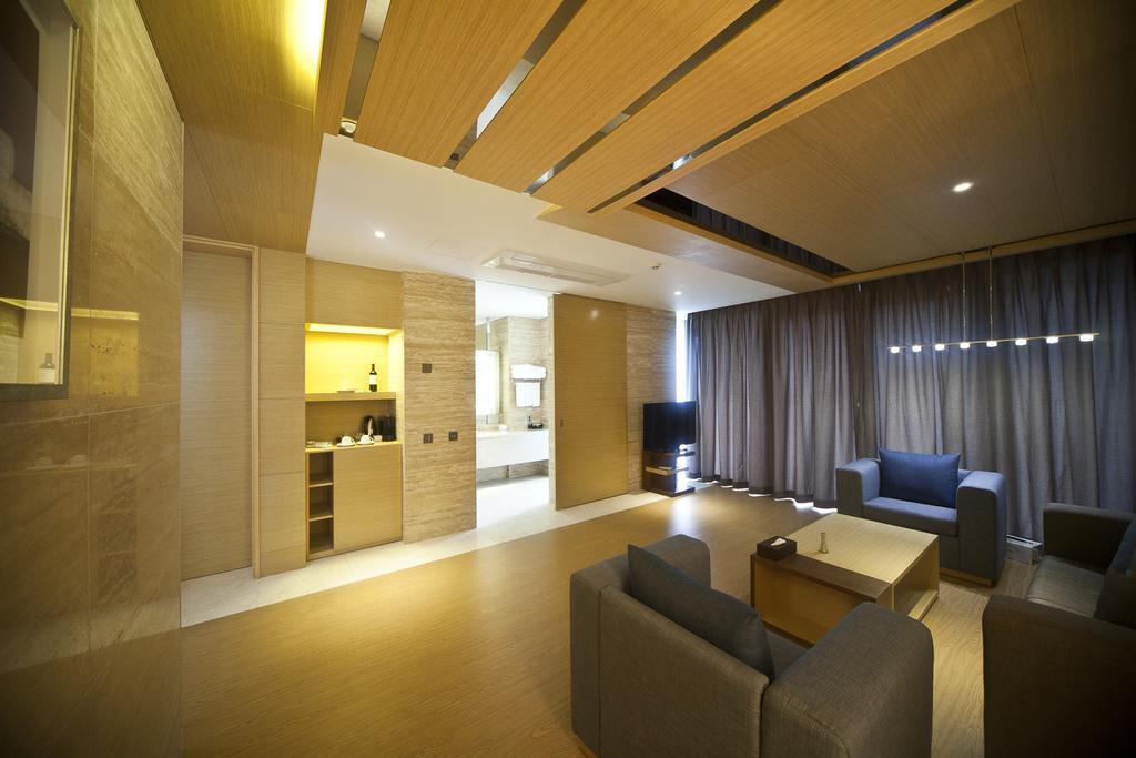 Stanford Hotel And Resort Чеджудо Экстерьер фото